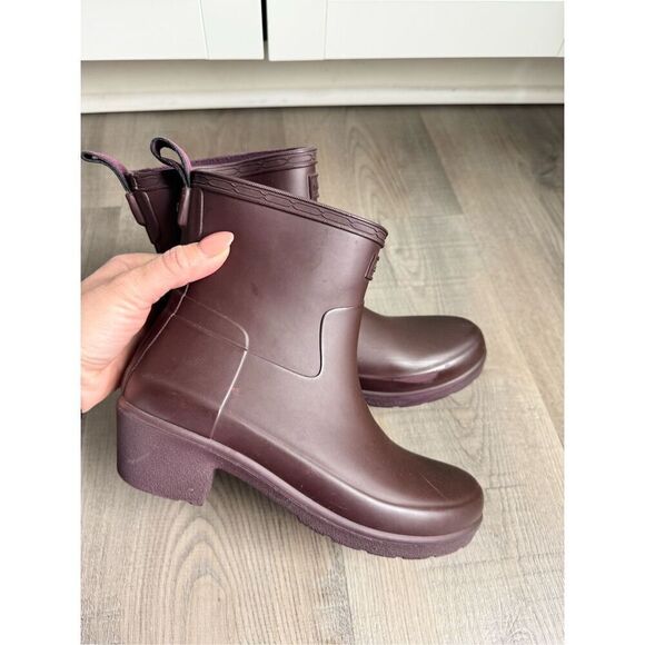 HUNTER Refined Low Heel Ankle Matt Boot Oxblood Size 5 Rainboots - Picture 9 of 10